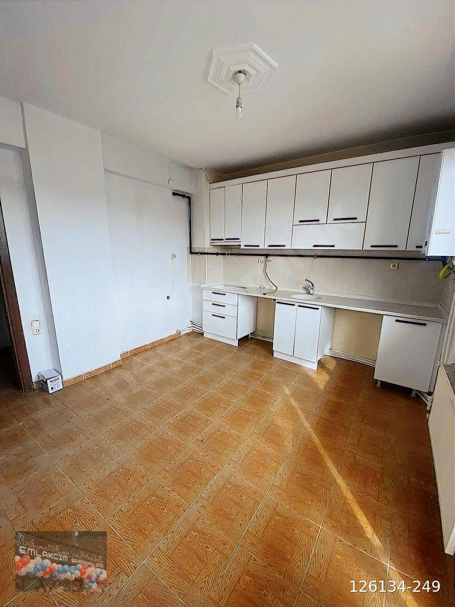 EMLAKCIMDAN MERKEZ YENİ MAHALLEDE 145 M2 3+1 FERAH DAİRE