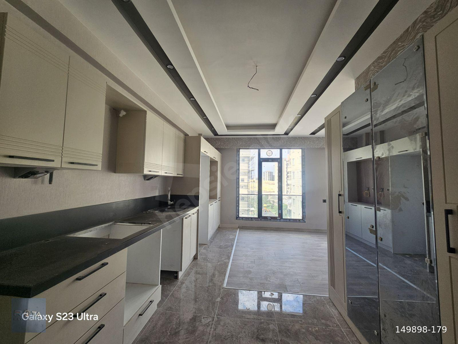 KARAKÖPRÜ DOĞUKENTTE MODERN 2+0 DAİRE
