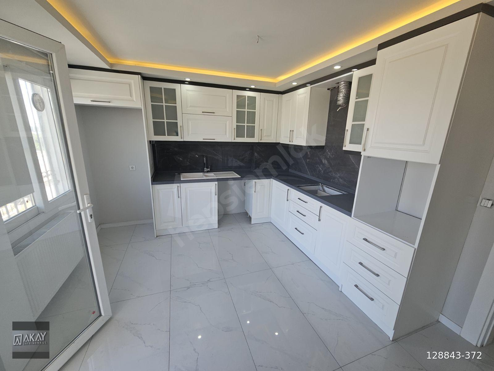 SÖKE ATATÜRK MAHALLESİNDE SATILIK 3+1 DOĞALGAZLI DAİRE