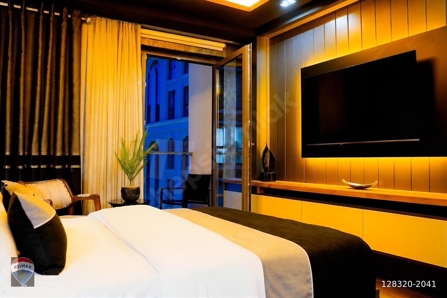 CADDE54'DE OTEL KONSEPTİNDE EŞYALI BALKONLU 1+0 DAİRE