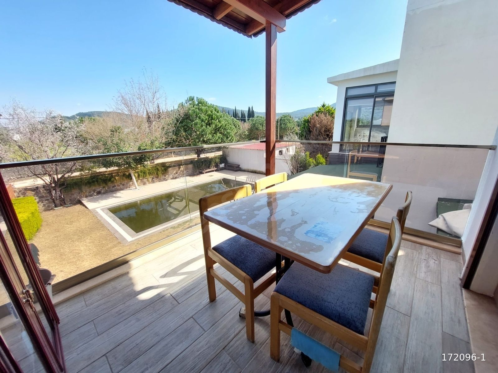 Bodrum Gölköy'de Güvenlikli Havuzlu Site içerisinde Kiralık