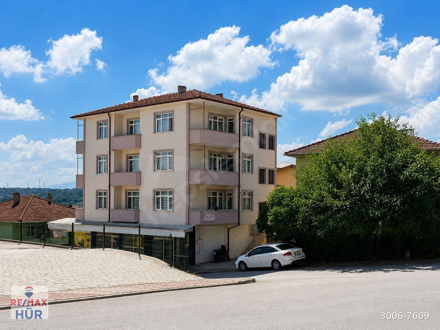 REMAX HÜR UĞUR ÇAKAR'DAN SERDİVAN KAYMAKAMLIK YANI 3+1 DAİRE