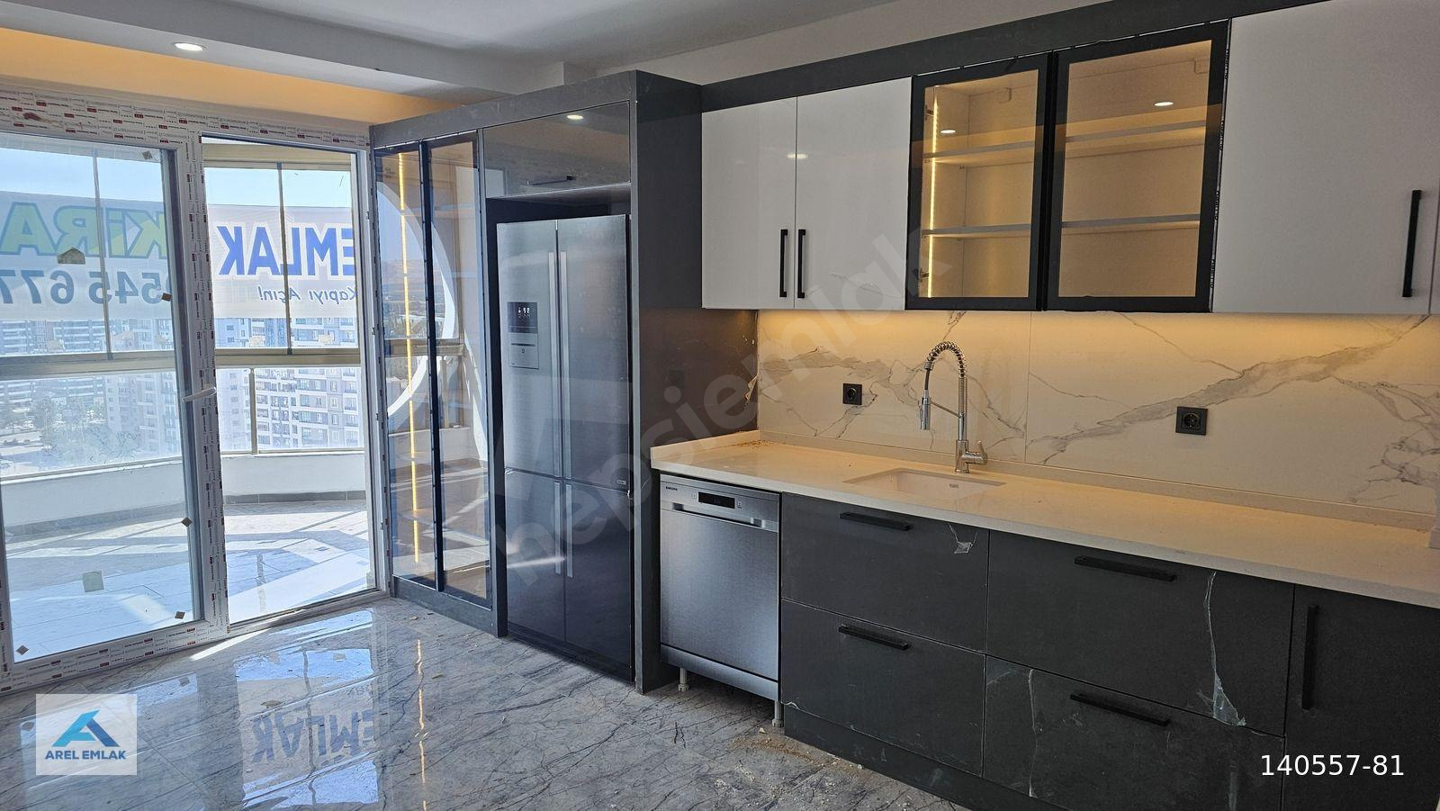 AREL EMLAK'TAN HASTANE YOLU KULEKENT SİTESİNDE SATILIK 4+1 DAİRE