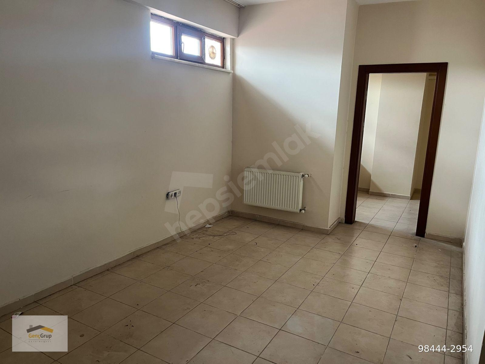 *GENÇ GRUP* HALK CADDESİ ZEYBEKLER PARK YAKINI KİRALIK 1+1 APART