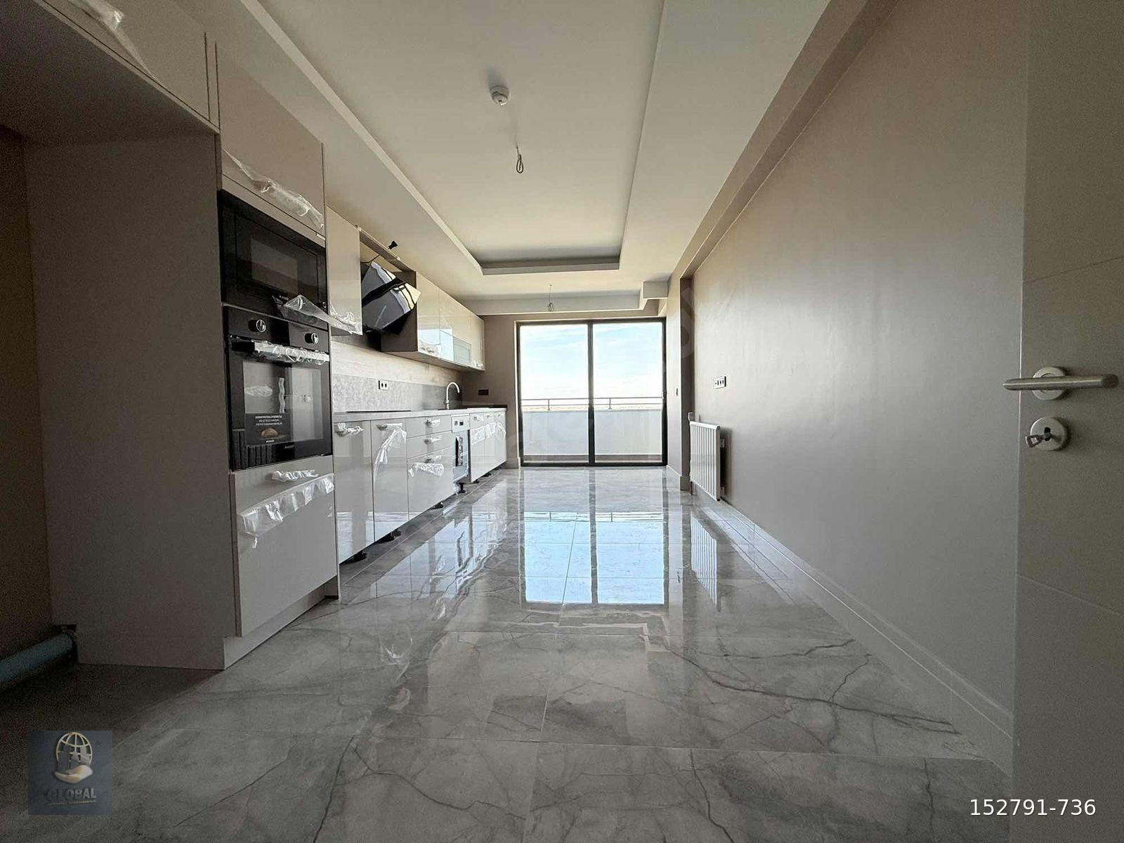 ÖNERLER ULTRALÜKS KİRALIK SİTE İÇİ 3+1 DAİRE