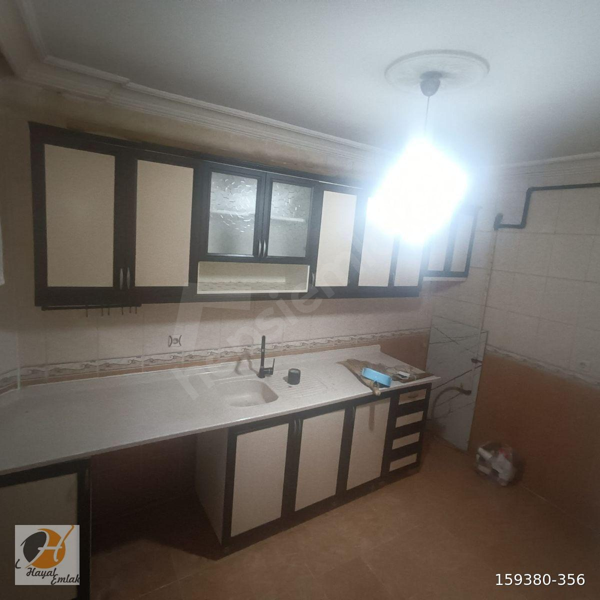 HAYAL'DE UFUKTEPE PAZARI YAKINI 3+1 KOT-1 120 M2 KİRALIK DAİRE !!!