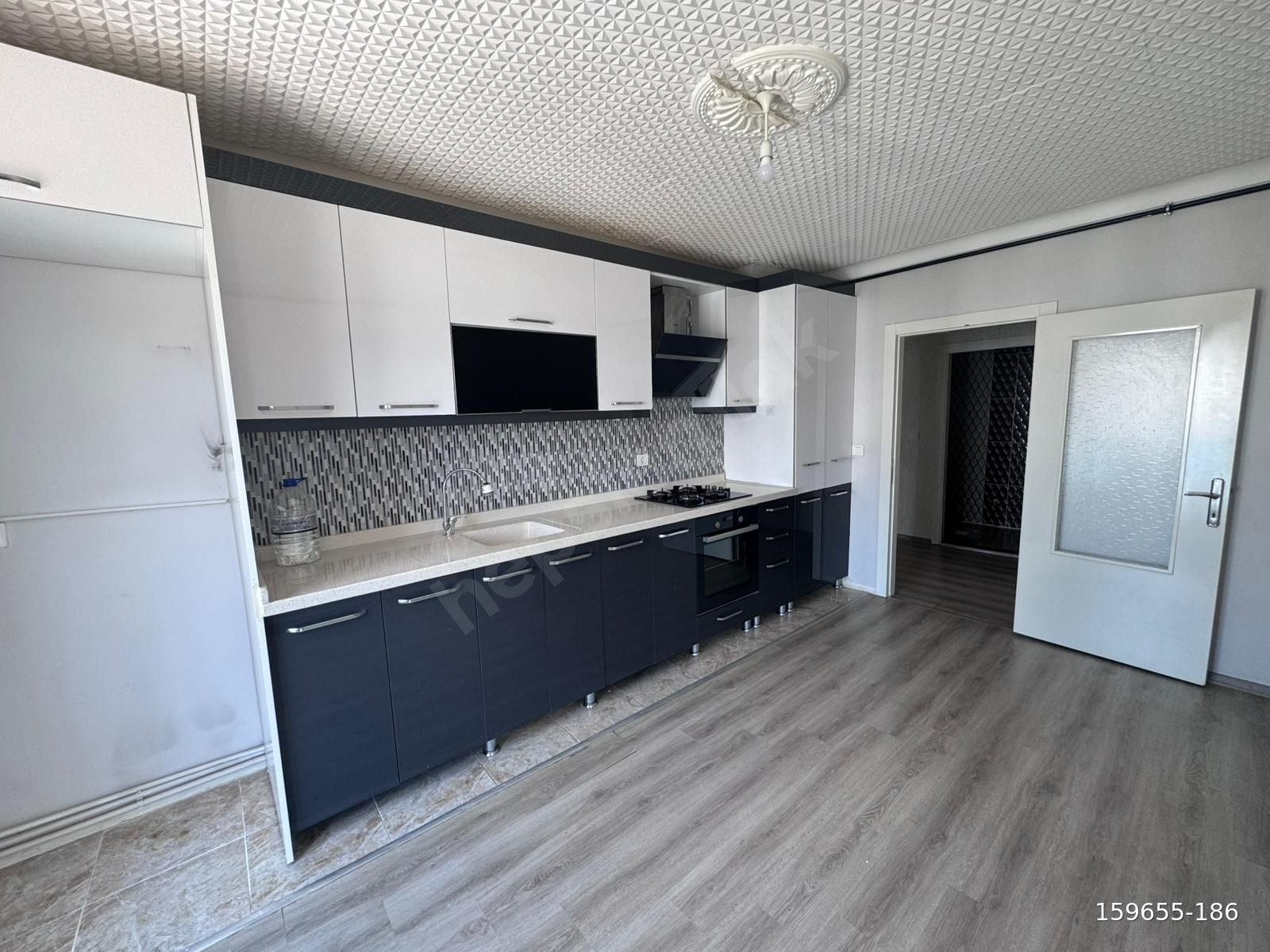 YENİKENT JANDARMA YAKININDA 3+1 KİRALIK LÜKS DAİRE
