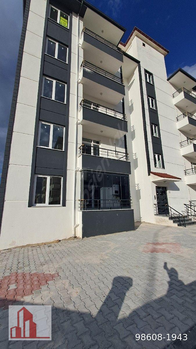SATILIK 1+1 DAİRE HASTANE YAKINI