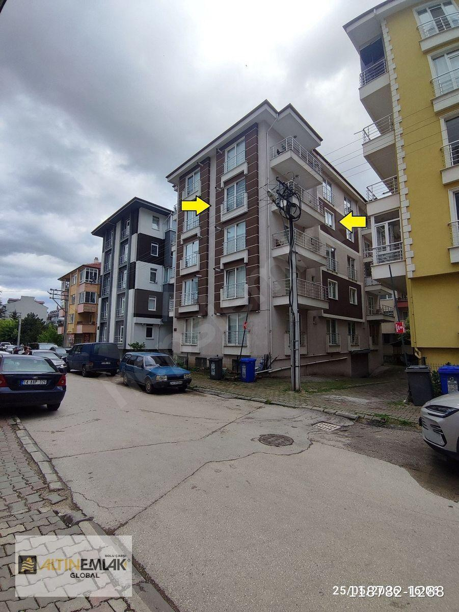 Bolu KARAMANLI Mah. D100 Yakını Ara Kat 1+1 Eşyalı Kiralık Daire