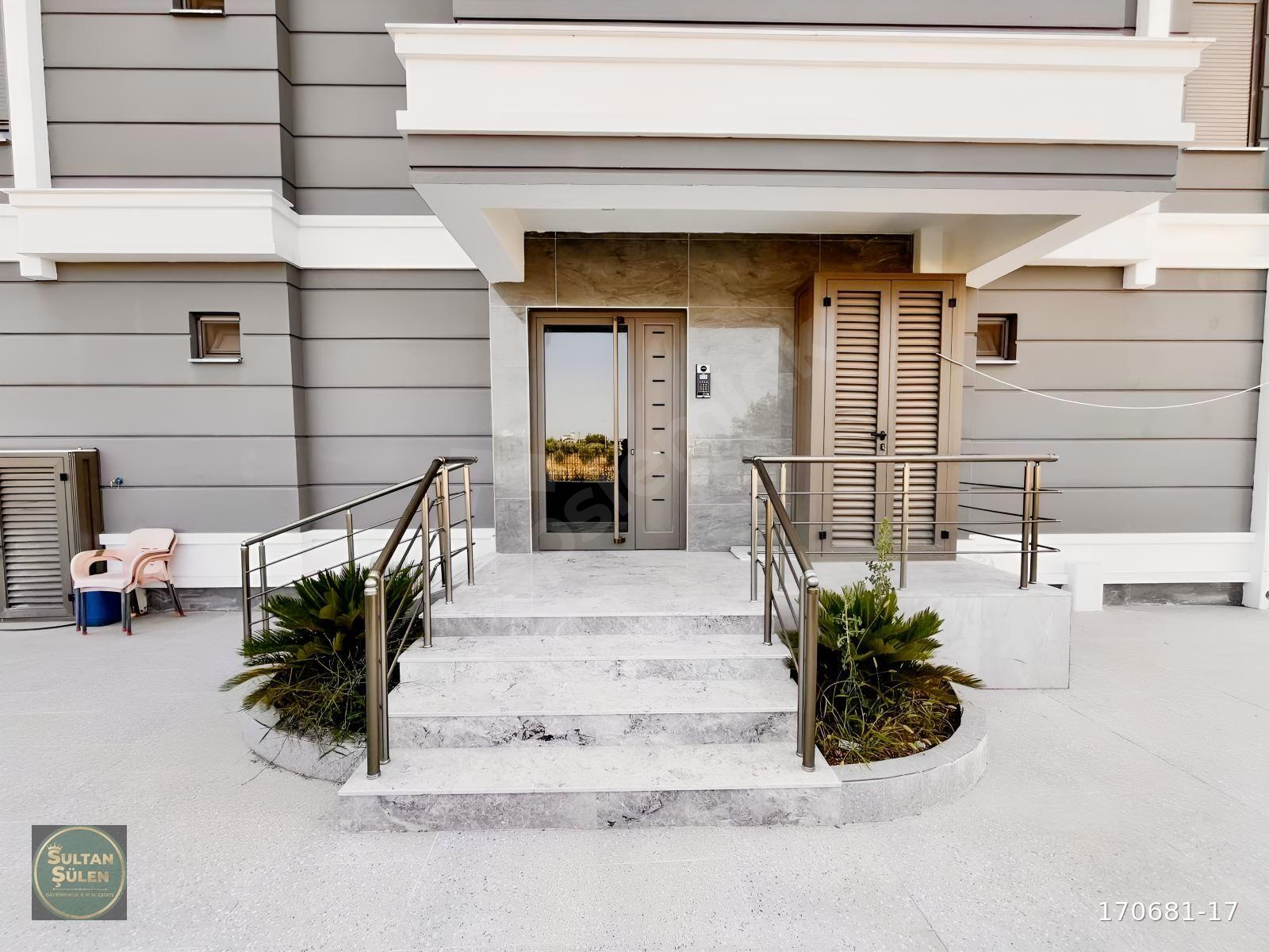 DÖŞEMEALTI YENİKÖY'DE OTURUMA HAZIR SIFIR MODERN 1+1 SATILIK