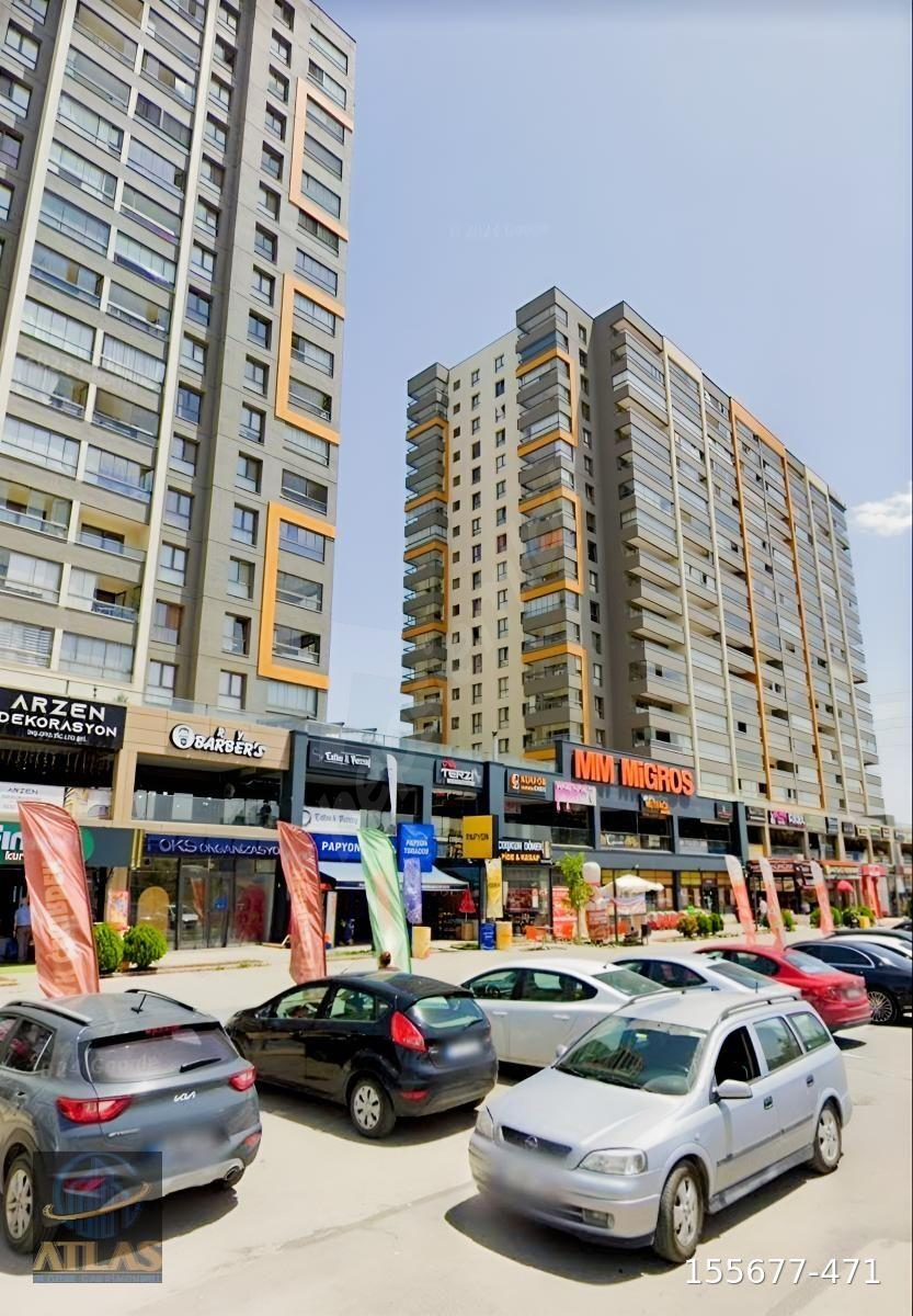 Atlas/Engin Yakut Yeni Batı Metro Durağı Hittownda 4,5+1 Daire