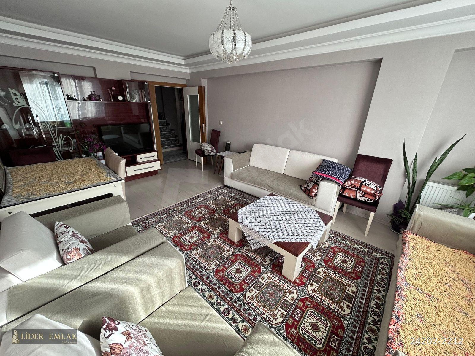 **5+1** DOĞANTEPE'DE **185 M2** ASANSÖRLÜ ÖN CEPHE DUBLEKS DAİRE