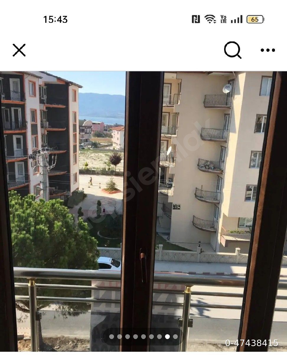 Sahibinden ana cadde üzeri asansörlü 2 +0 ayrı mutfakli apart daire kiraliktir.