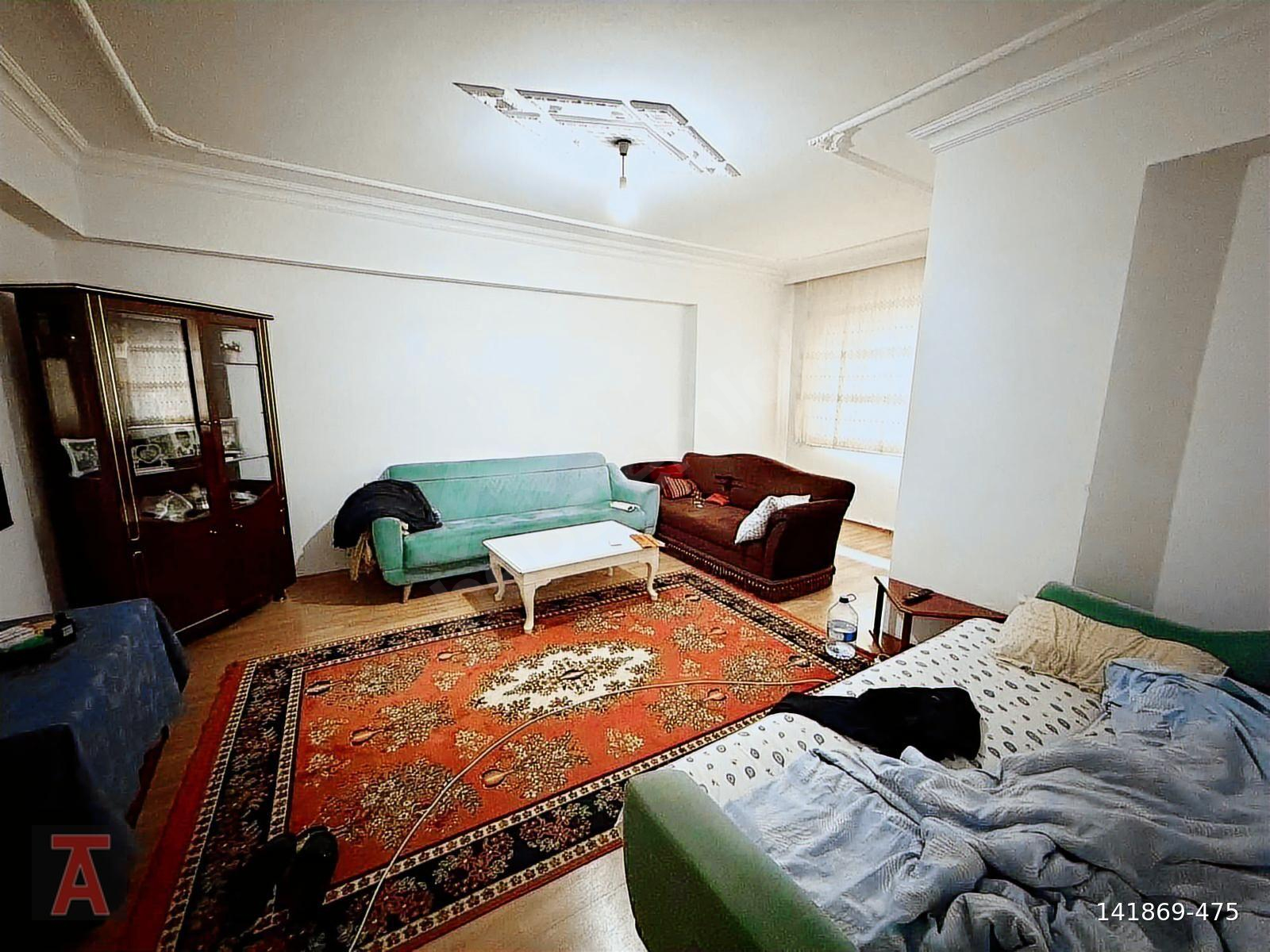ALSANCAK MAH'DE GENİŞ METREKARELİ E.BANYOLU 3+1 DAİRE