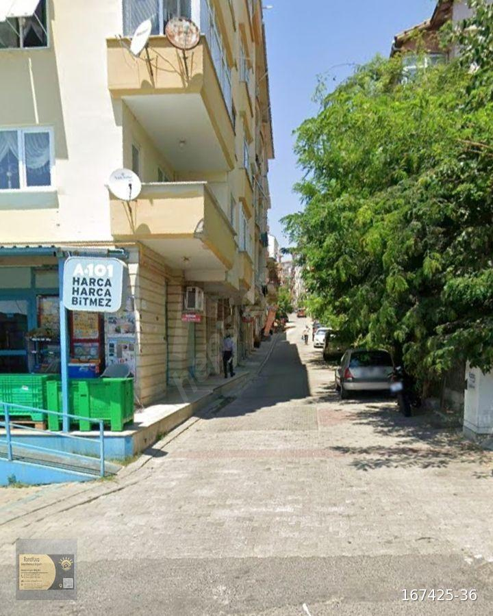 RONAYUVA DAN BAYKALLAR DA 2+1 DAİRE