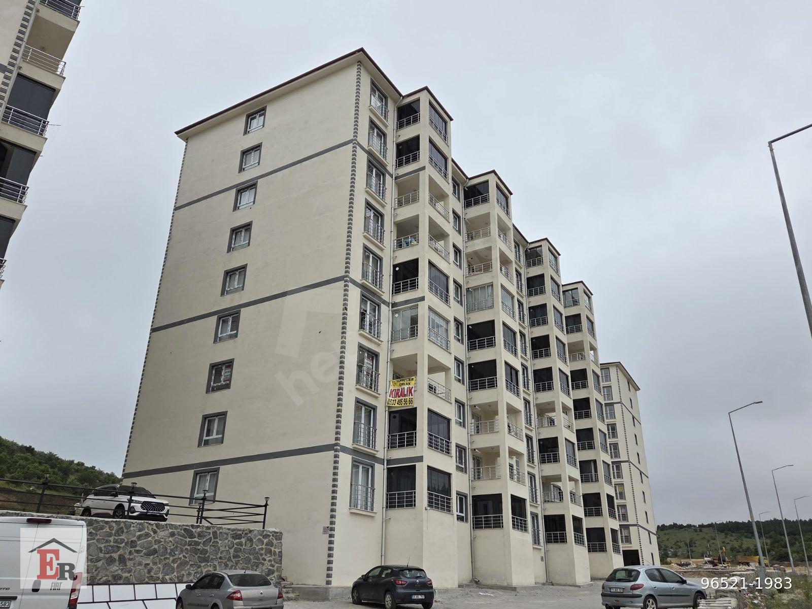 KONUT ER EMLAKTAN KENTPARKTA KİRALIK 4+1 EŞYASIZ DAİRE