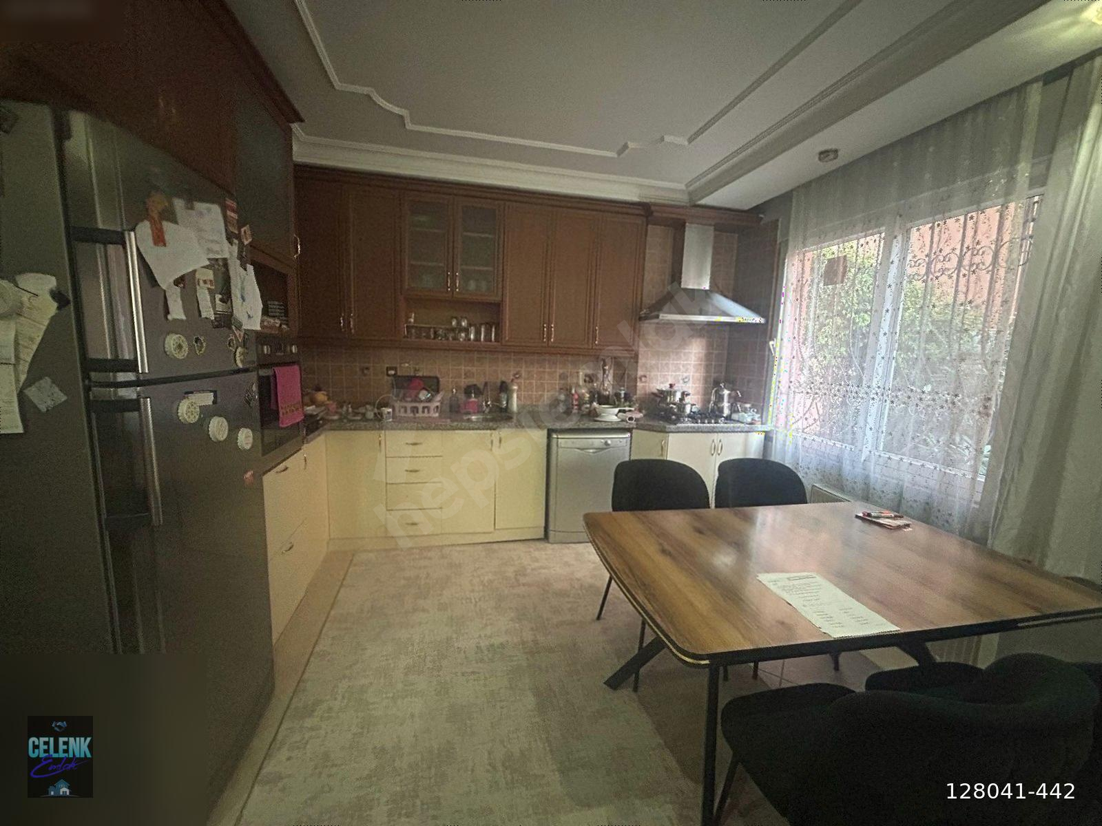 ÇELENK EMLAKTAN ÇANKAYADA SATILIK 4+1 DAİRE