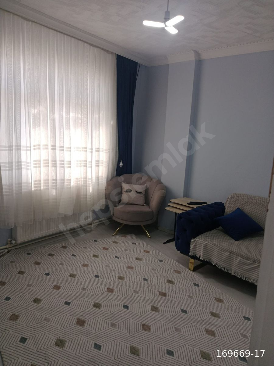 GÖKSAL EMLAKTAN 42 EVLER DE CADDE ÜSTÜ SATILIK DAİRE