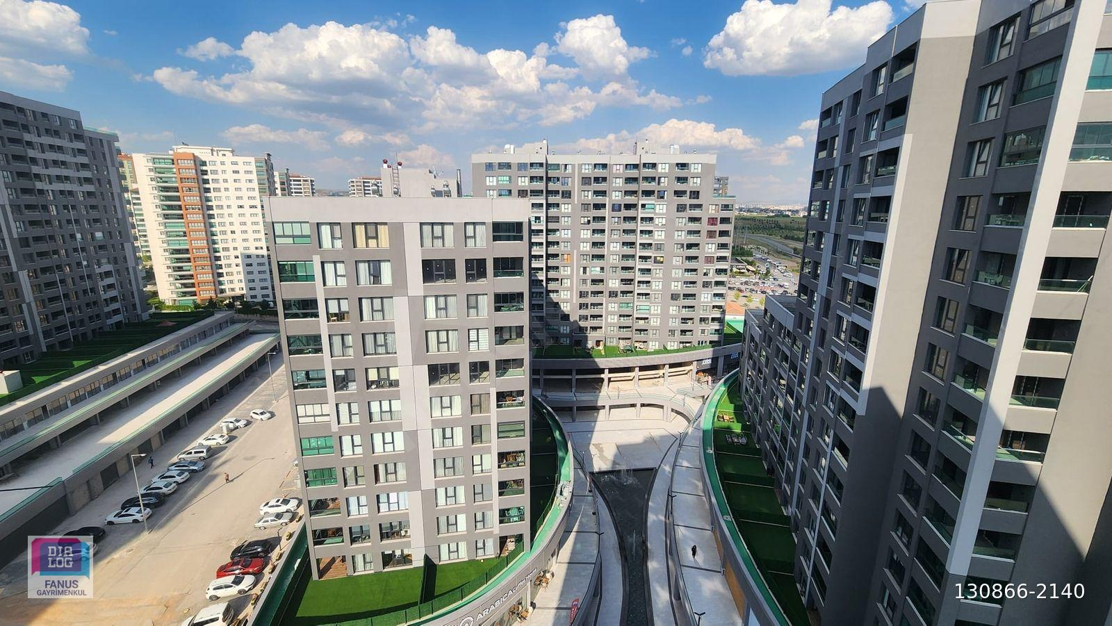 Cumhuriyet Mahallesi APİst Port 12. Kat 110m2 2+1 Satılık Daire