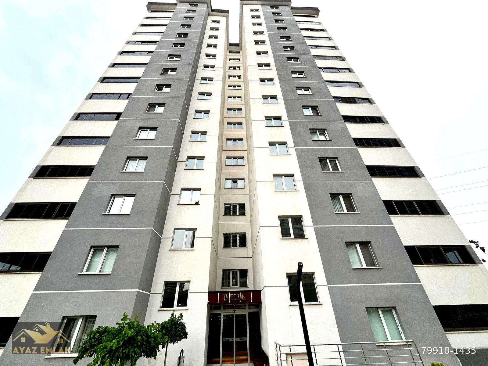 Törekent'te Salihoğulları Sitesi'nde 4+1 Lüks Daire - 200m2
