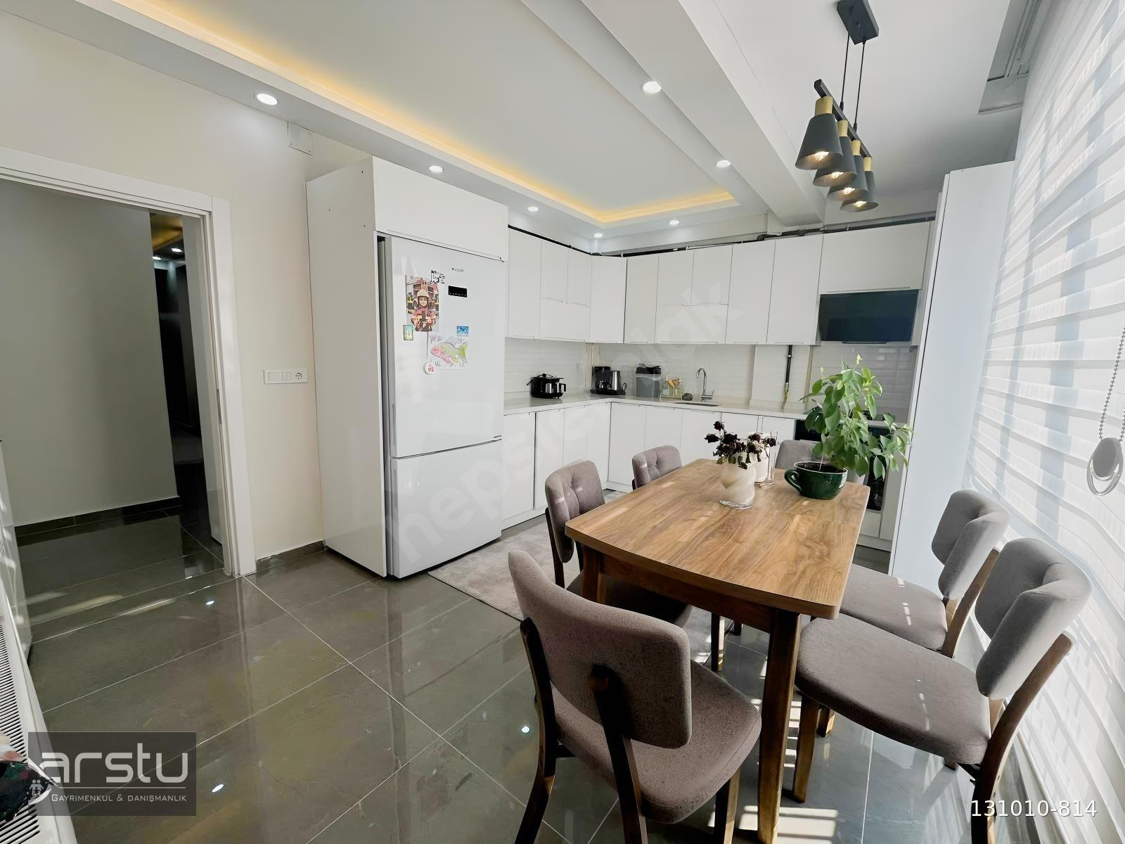ARSTU GM.HALİSE DEN ALTINŞEHİRDE LÜKS 3+1 SATILIK DAİRE