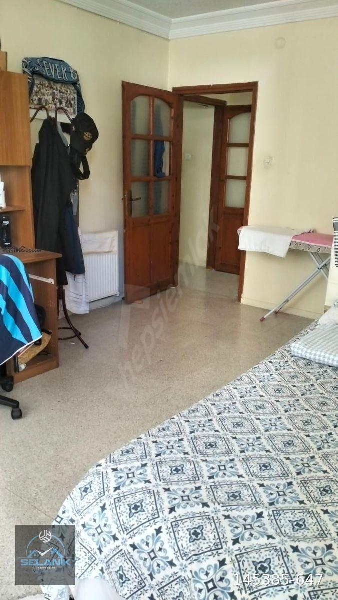 YURT MAHALLESİNDE SATILIK 3+1 KAPALI MUTFAK D.GAZLI DAİRE