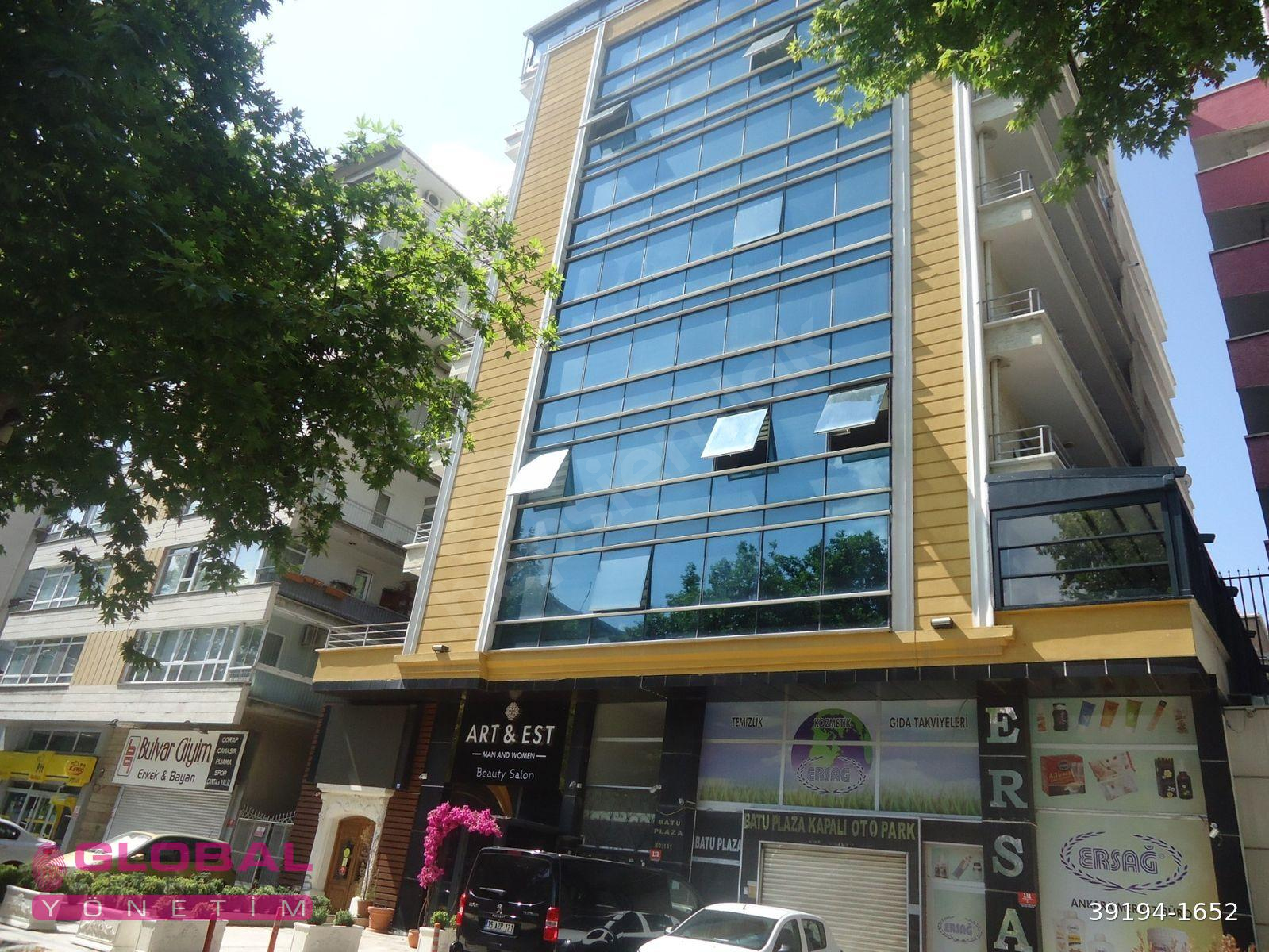ANITTEPE GMK BULVARINDA ASANSÖRLÜ ANITKABİR MANZARALI 2+1 KİRALIK DAİRE