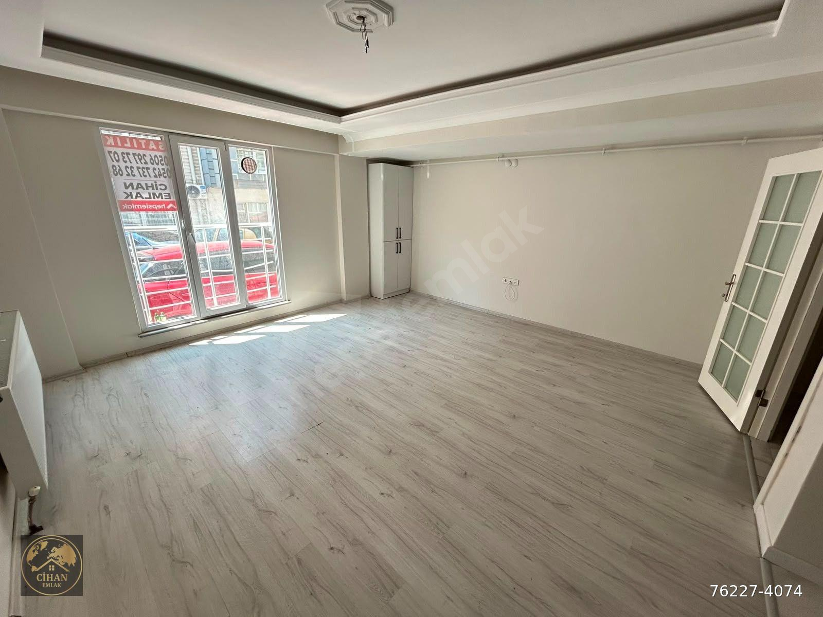 CİHAN EMLAKTAN SATILIK 100.YIL MH.DE BAHÇELİ ANKASTRE SETLİ YENİ 2+1 DAİRE