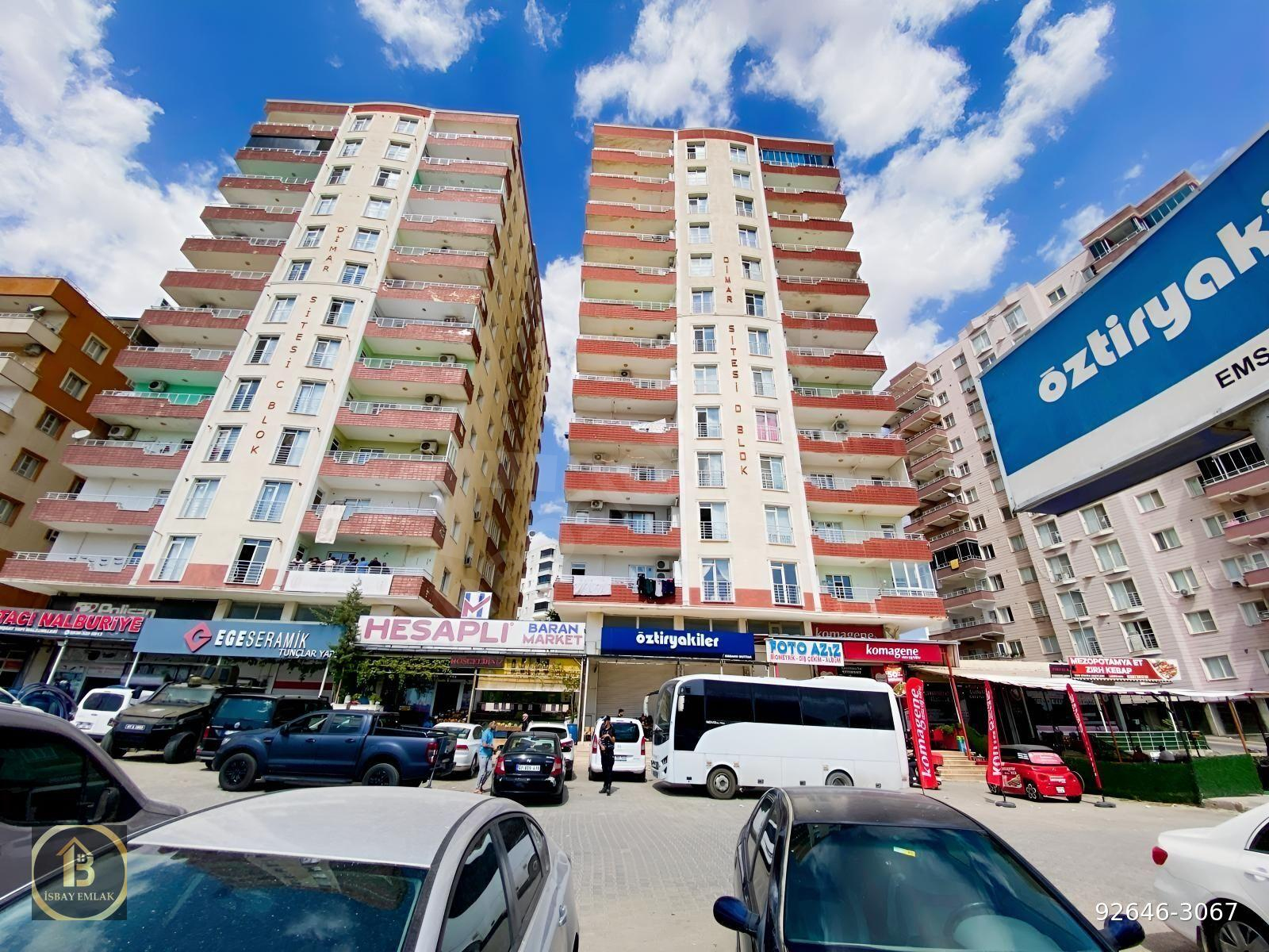 KAYMAKAMLIK KARŞISI ANA CADDEYE SIFIR SATILIK 2+1 DAİRE İSBAY'DA