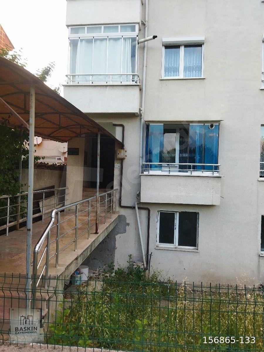 BASKIN GAYRİMENKULDEN ORMAN PARKI YANINDA ÇAZİP FİYATA ARA KATTA 3+1
