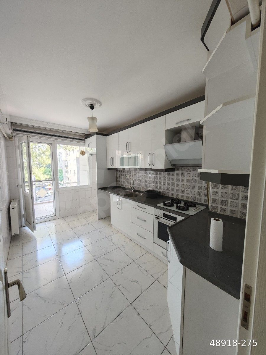 Bornova ergene'de 3+1 daire