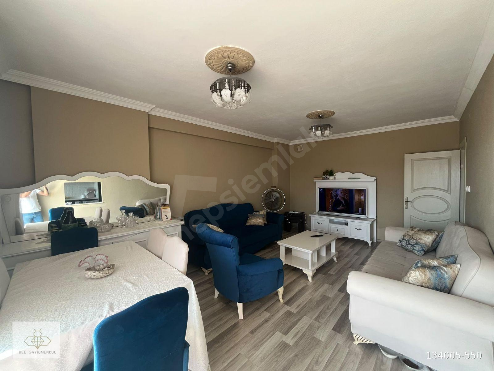 AYLIK ÖDEMELİ DENİZ MANZARALI FULL EŞYALI KİRALIK 2+1 DAİRE