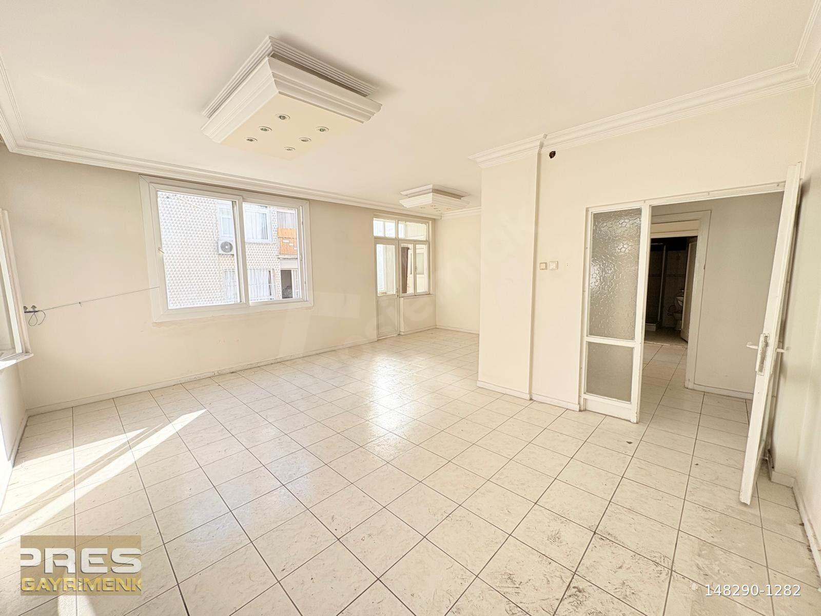 PRESTİJDEN HAMİDİYEDE GENİŞ OTURUMLU 2+1 SATILIK DAİRE