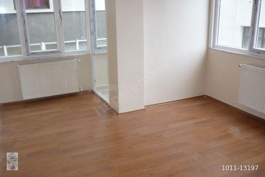BAKIRKÖY MEYDANA YAKIN 2+1 85M2 2.KAT KOMBİLİ