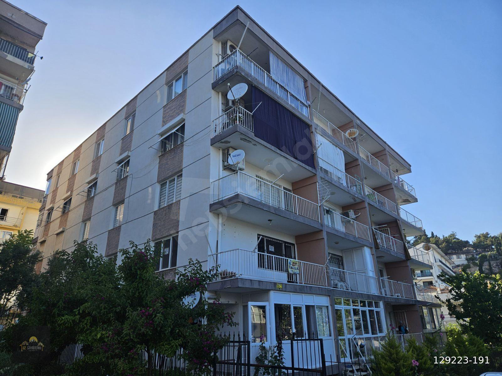 KUŞADASI MERKEZDE MANZARALI KİRALIK 3+1 DAİRE