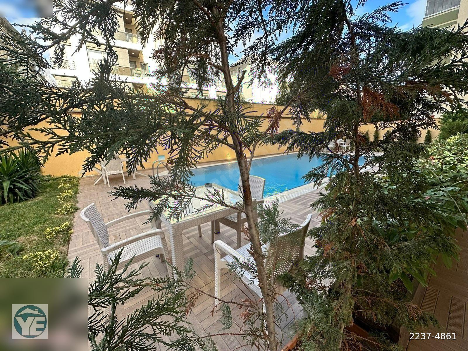 YEŞİLYURT EMLAKTAN BAKIMLI 3+SALON 170M2 SATILIK ARAKAT