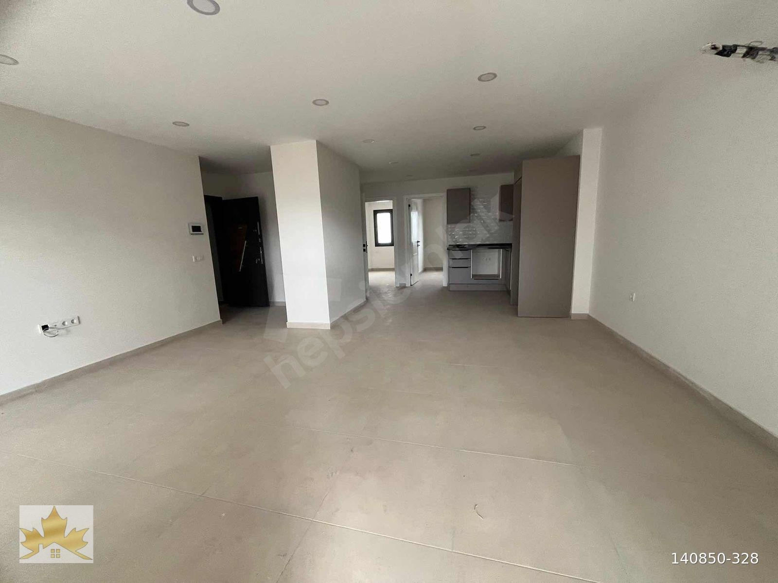 ÇINAR EMLAKTAN MUMCULARDA 2+1 ANA CADDEDE ARA KAT KİRALIK DAİRE