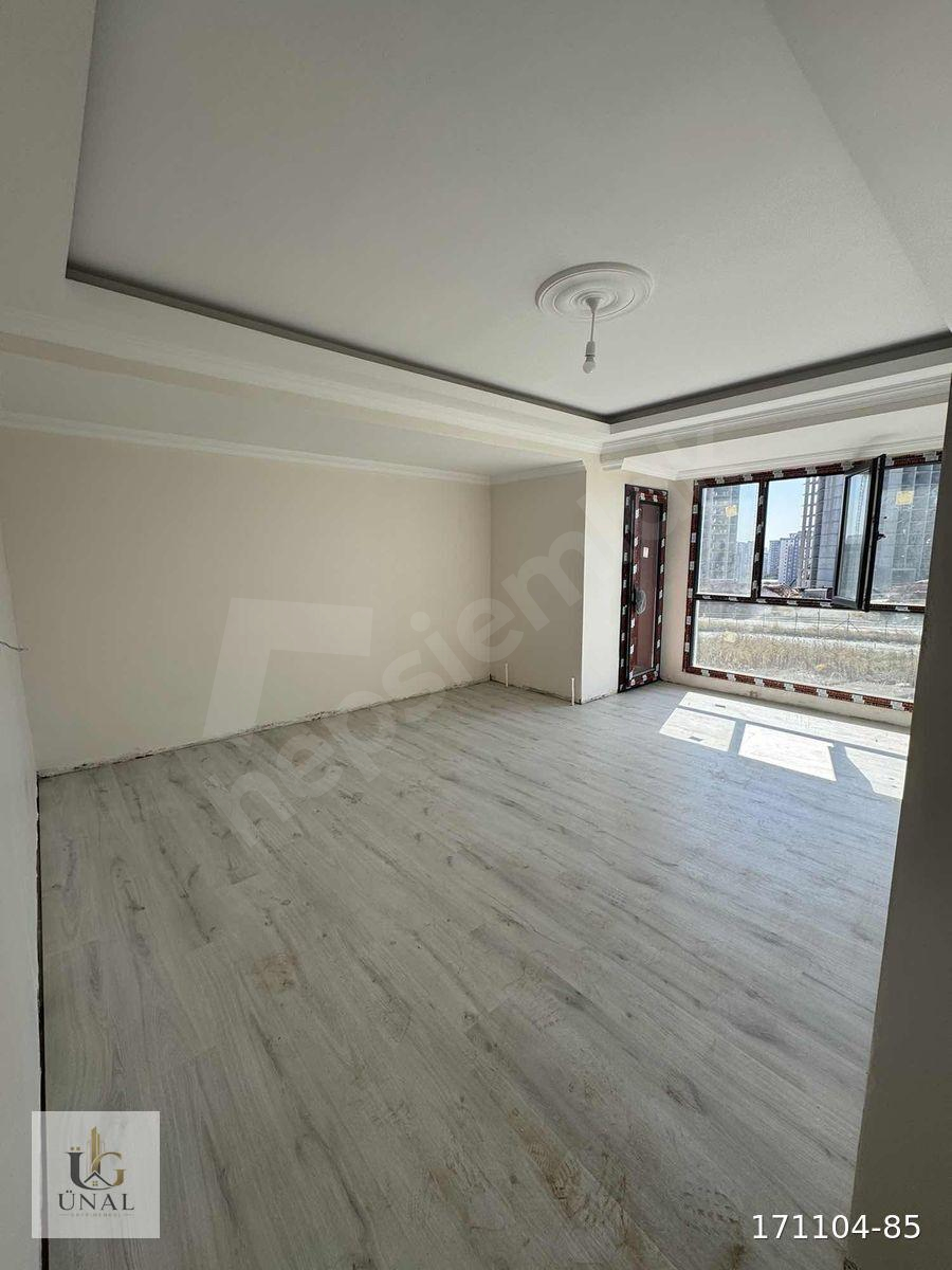 Ünal Gayrimenkul'den Sıfır Binada 2+1 Kiralık Fırsat Daire