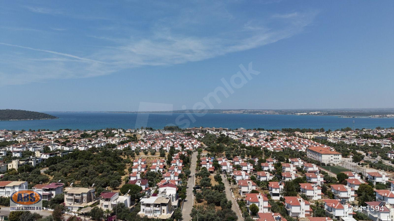 DİDİM AKBÜK MERKEZDE KÖŞE BAŞI SATILIK YAZLIK DAİRE