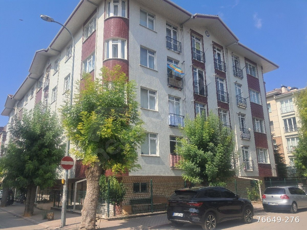 DUYGU EMLAKTAN KİRALIK A.Ü.YAKINI ŞEHRİN MERKEZİ BAHÇELİEVLER 'DE BAKIMLI/ASANSÖRLÜ LÜX 1+1 DAİRE