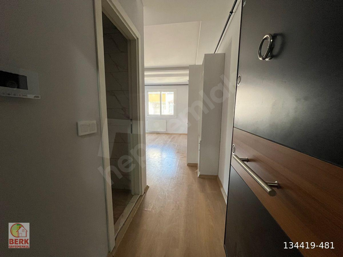 BERK'TEN MAVİBULVARDA TEMİZ SATILIK DAİRE