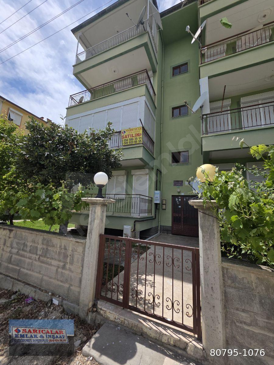 SARICALAR'DAN UZUNOLUK MH.SİTE İÇNDE ARAKAT DOĞALGAZLI 2+1 DAİRE