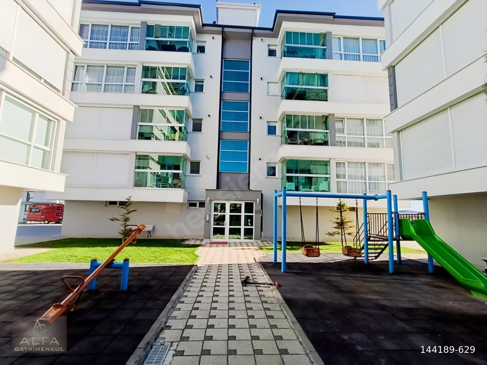 BATIKENT MAH.SATILIK 3+1 SİTE İÇİ LÜX DAİRE