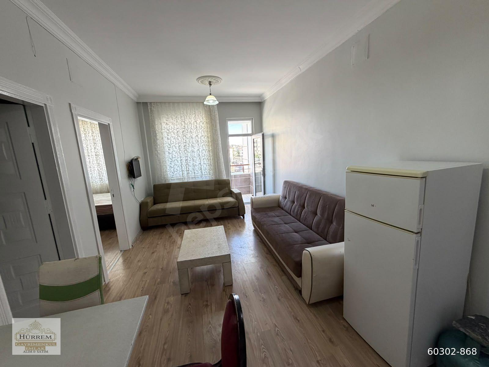 HÜRREM EMLAK tan YEDİTEPEDE KİRALIK 1+1 EŞYALI BALKONLU DAİRE