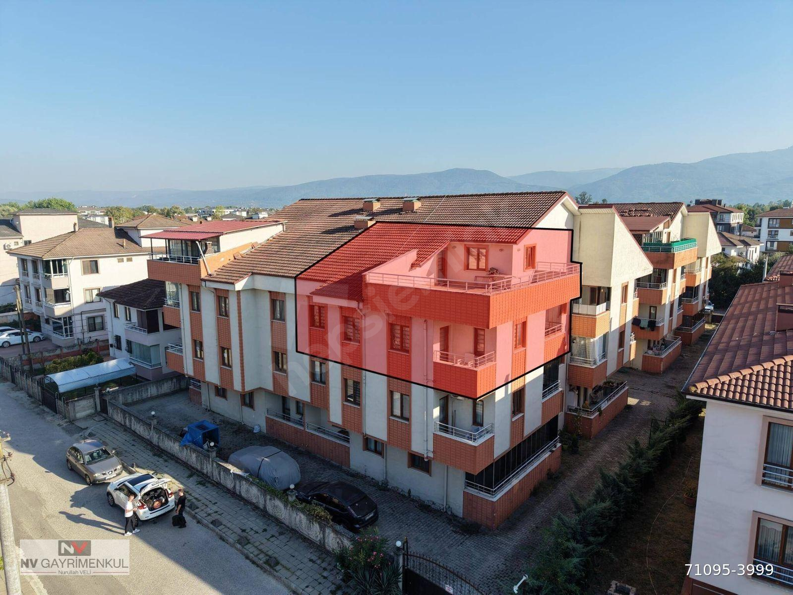 NV GAYRİMENKUL | DARICI MAHALLESİ'NDE 3+1 200 M2 EŞYALI KİRALIK DUBLEKS DAİRE