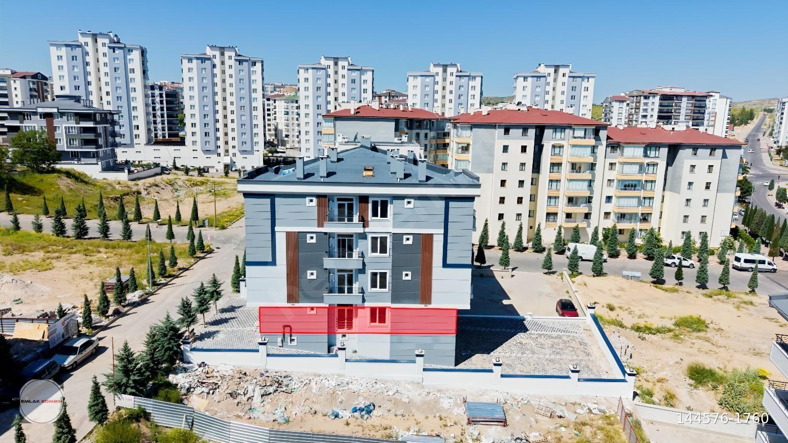 *EMLAK KOMBİN*NAR 4 MÜKEMMEL KONUMDA KİRALIK 2+1 SIFIR DAİRE