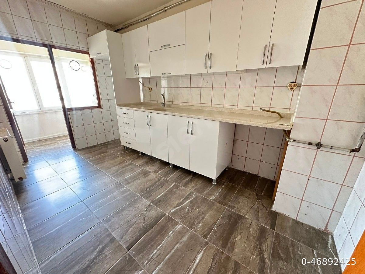 Oğuzlar Mahallesi'nde sahibinden kiralık 3+1 daire 30 bin lira
