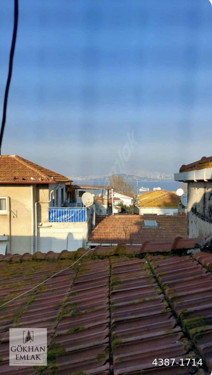 BÜYÜKADA DA GÖKHANDAN MANZARALI MİNİ DAİRE