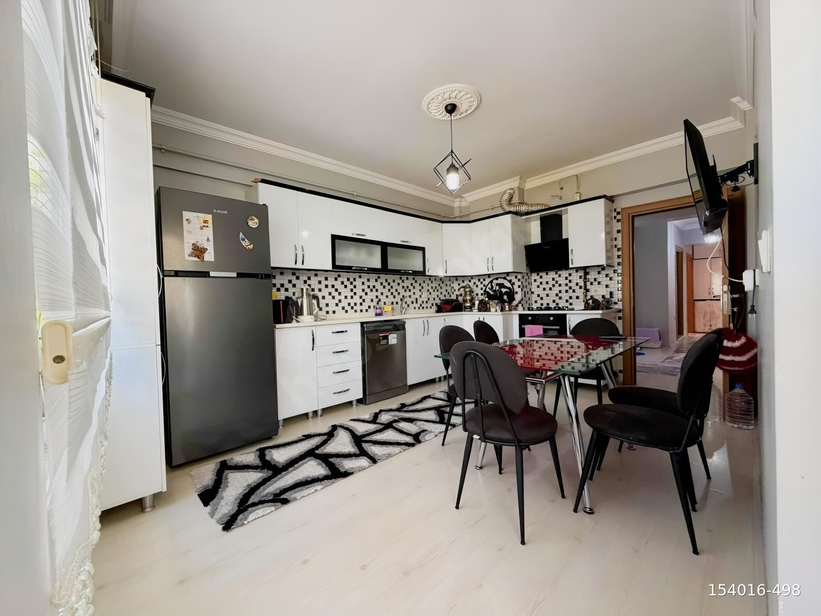 ŞEYHCUİ MAHALLESİ'NDE GENİŞ 3+1 DAİRE OKULLAR BÖLGESİNDE