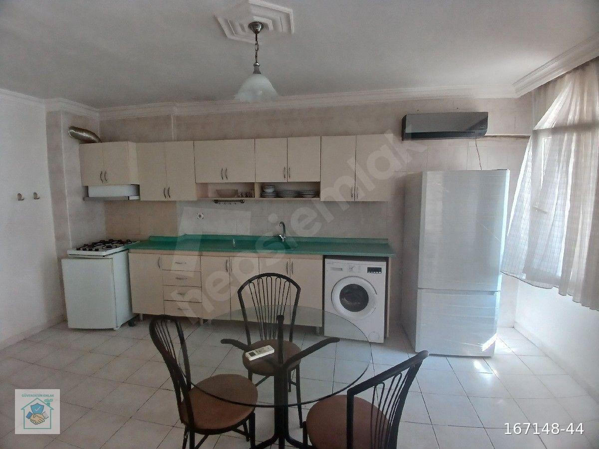 DALAMAN MERKEZİ KONUMDA ÇARŞI İÇİNDE EŞYALI KİRALIK 2+1 DAİRE